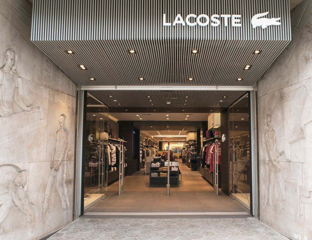 tienda de Lacoste Barcelona