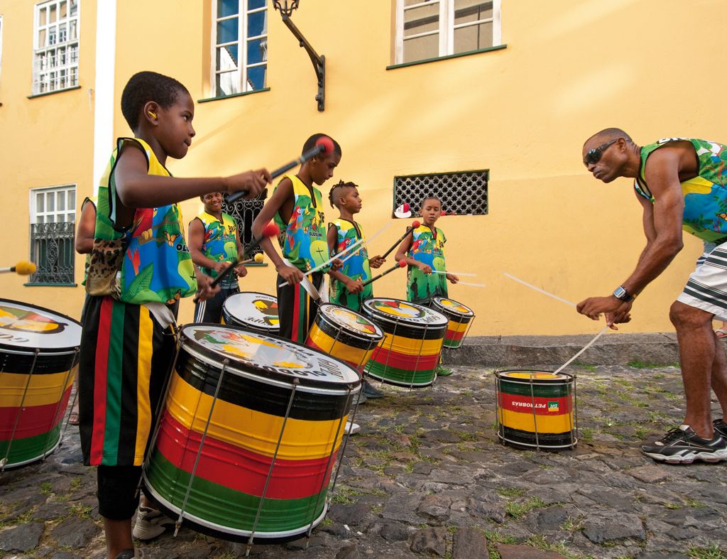 Baila al ritmo del mundo