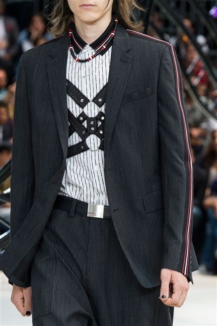 Sfilata Dior Homme Primavera Estate 2017 Uomo Parigi