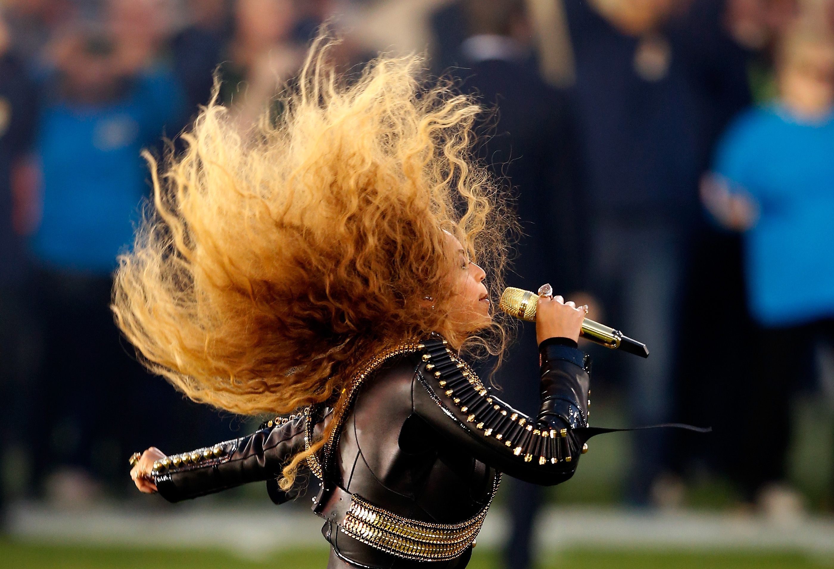 Watch Coldplay, Beyoncé and Bruno Mars' Super Bowl halftime show