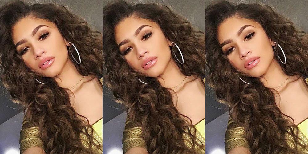 Zendaya Displays Her Natural Hair And Her Curls Are Everything  Capital