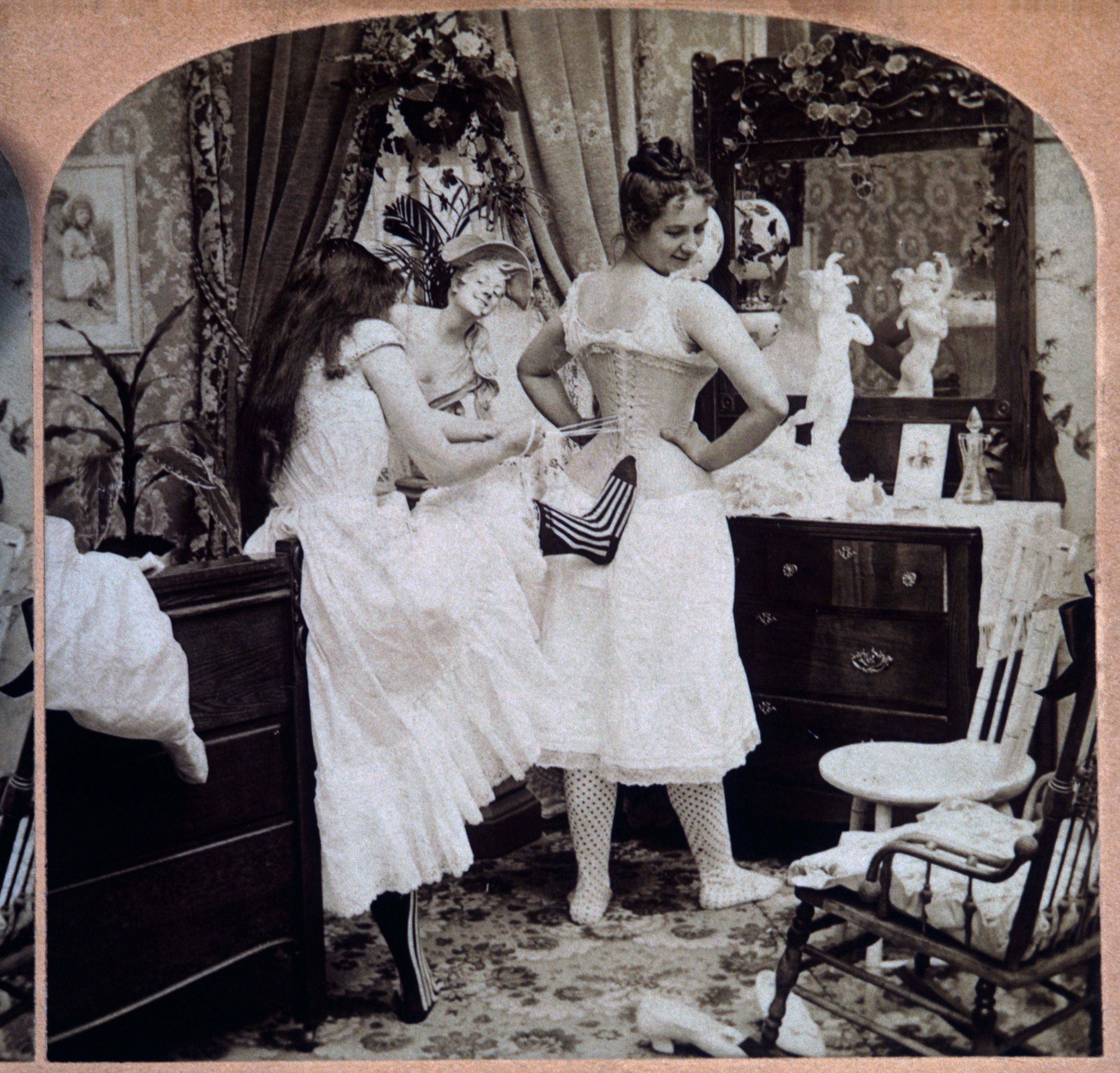 18 Vintage Girdle High Res Illustrations - Getty Images