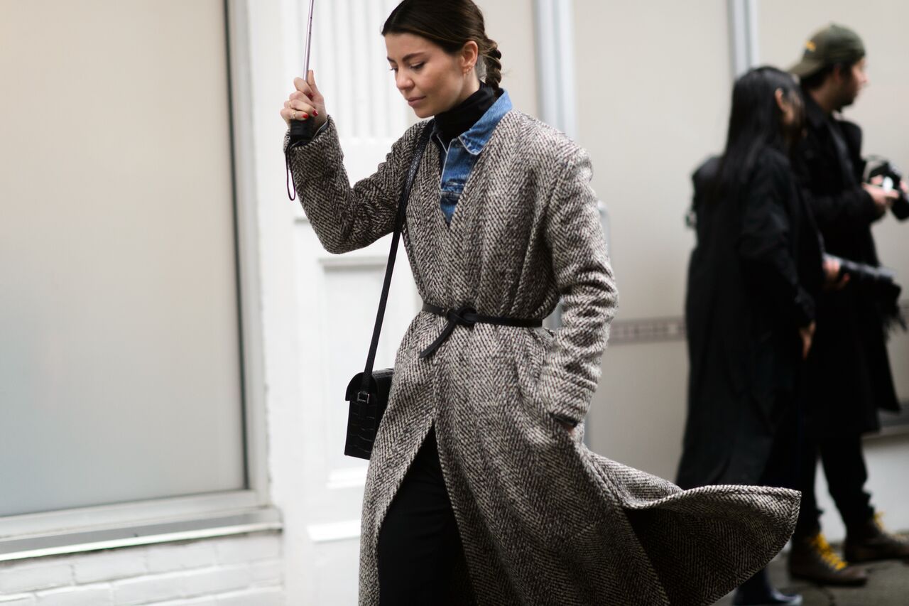 How to dress for EXTREME COLD and still look chic *LAYERING TIPS* 