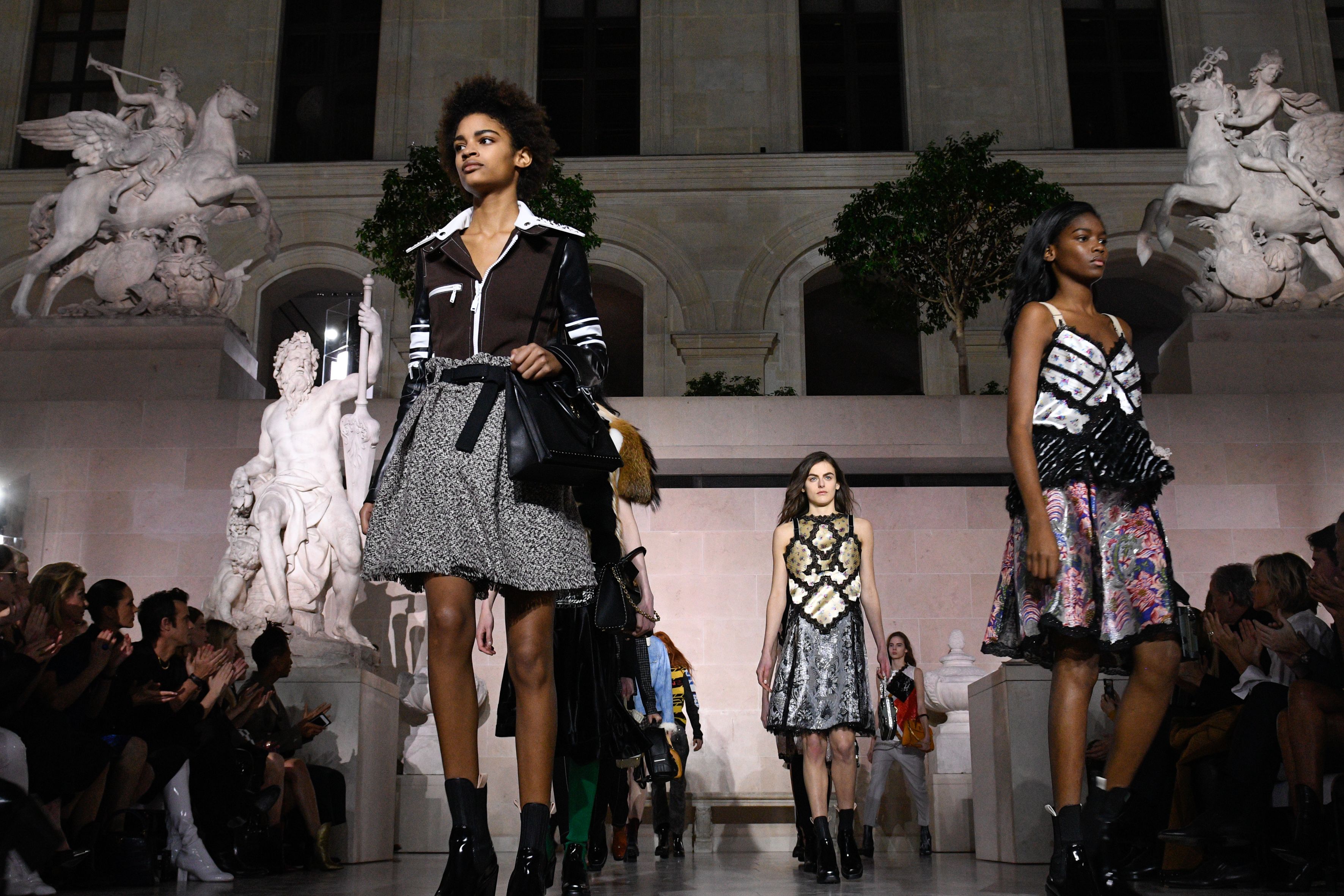 Louis Vuitton takes over the Louvre at Paris Fashion Week: watch it live