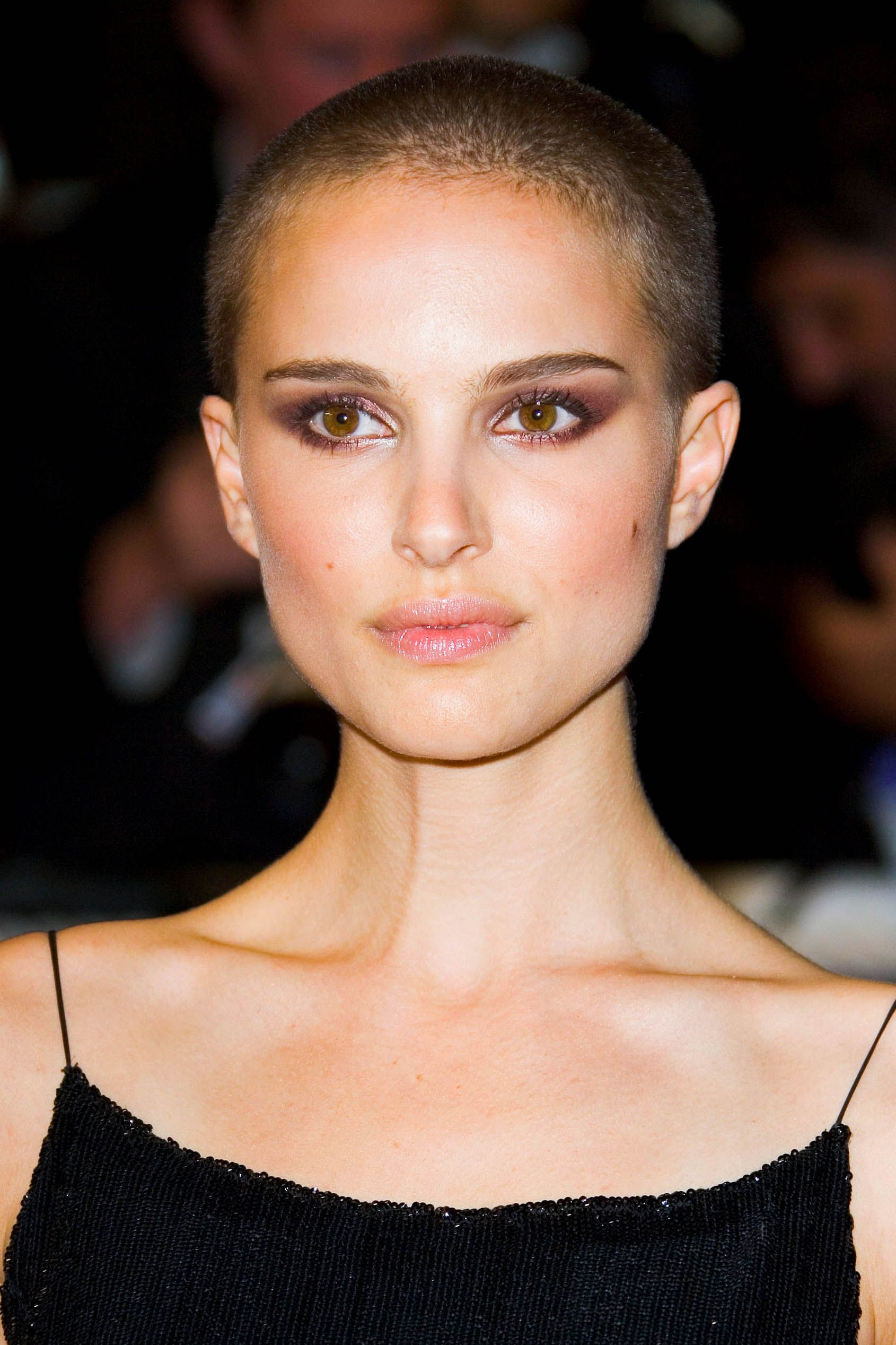 19 Women With Shaved Heads - Female Celebs With Buzzcuts