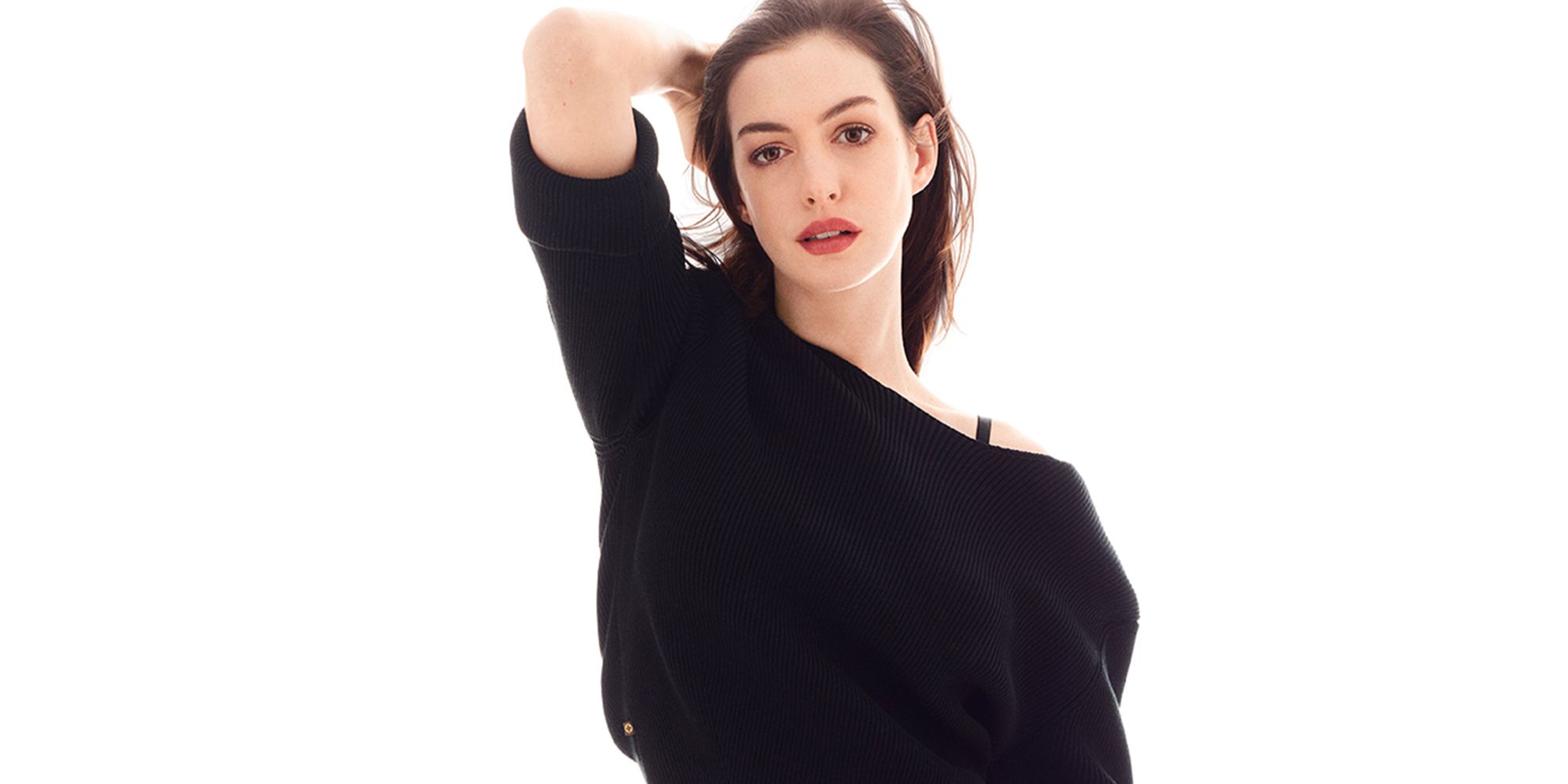 Anne Hathaway ELLE April 2017 Cover Story - Anne Hathaway Interview