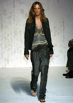 Atsuro Tayama Collections Atsuro Tayama Runway Show Archive Atsuro Tayama Collections Atsuro Tayama Runway Show Archive