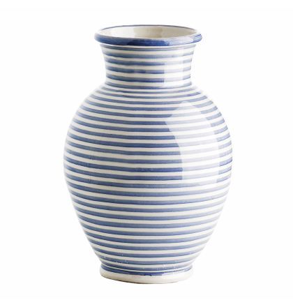 ELLE DECOR - 9 beautifully crafted vases that will make your home and the  earth deliriously happy