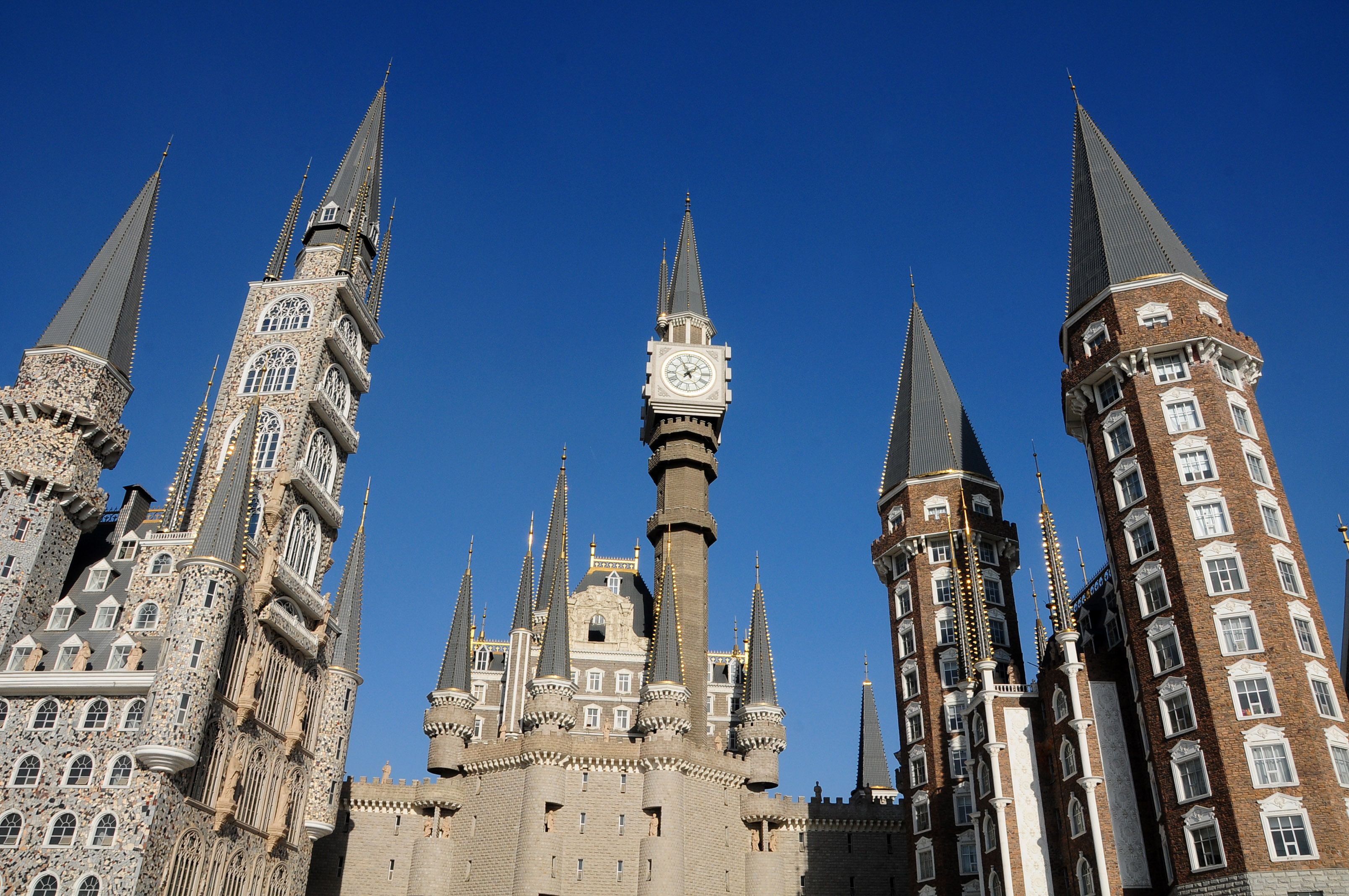 Hogwarts  Gothic interiors, Hogwarts interior, Hogwarts castle