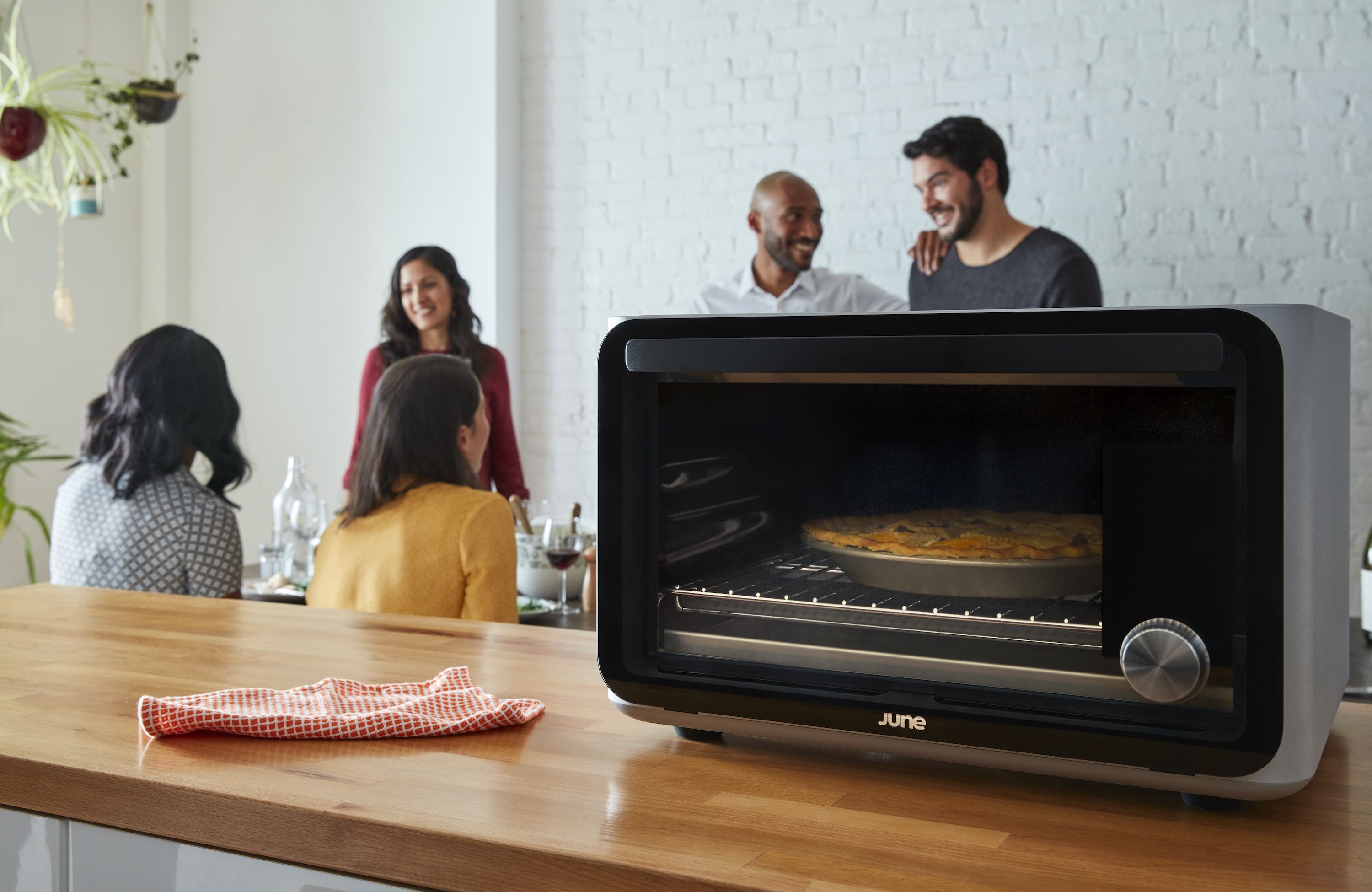 June Intelligent Oven (2018) review: A fun kitchen tool for the age of  Instagram - CNET