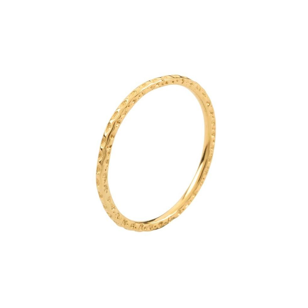 <p>Anillo (22 €).</p>