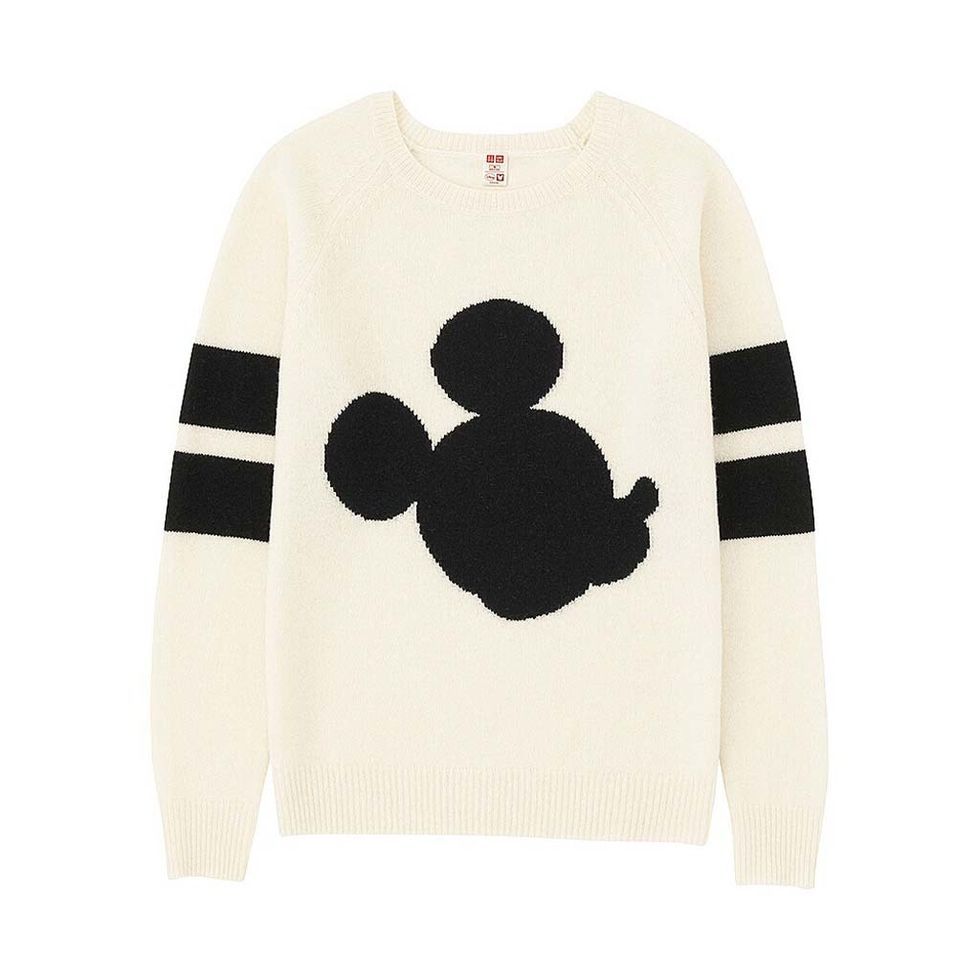 <p>Jersey de punto con silueta de Mickey Mouse, de&nbsp;<strong>Uniqlo&nbsp;</strong>(21 €).</p>