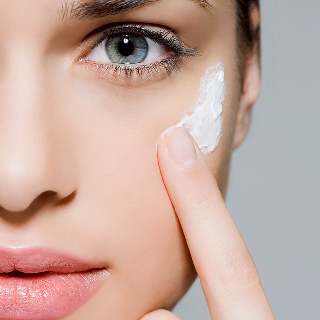 ¿Cómo cuida su piel un dermatólogo?