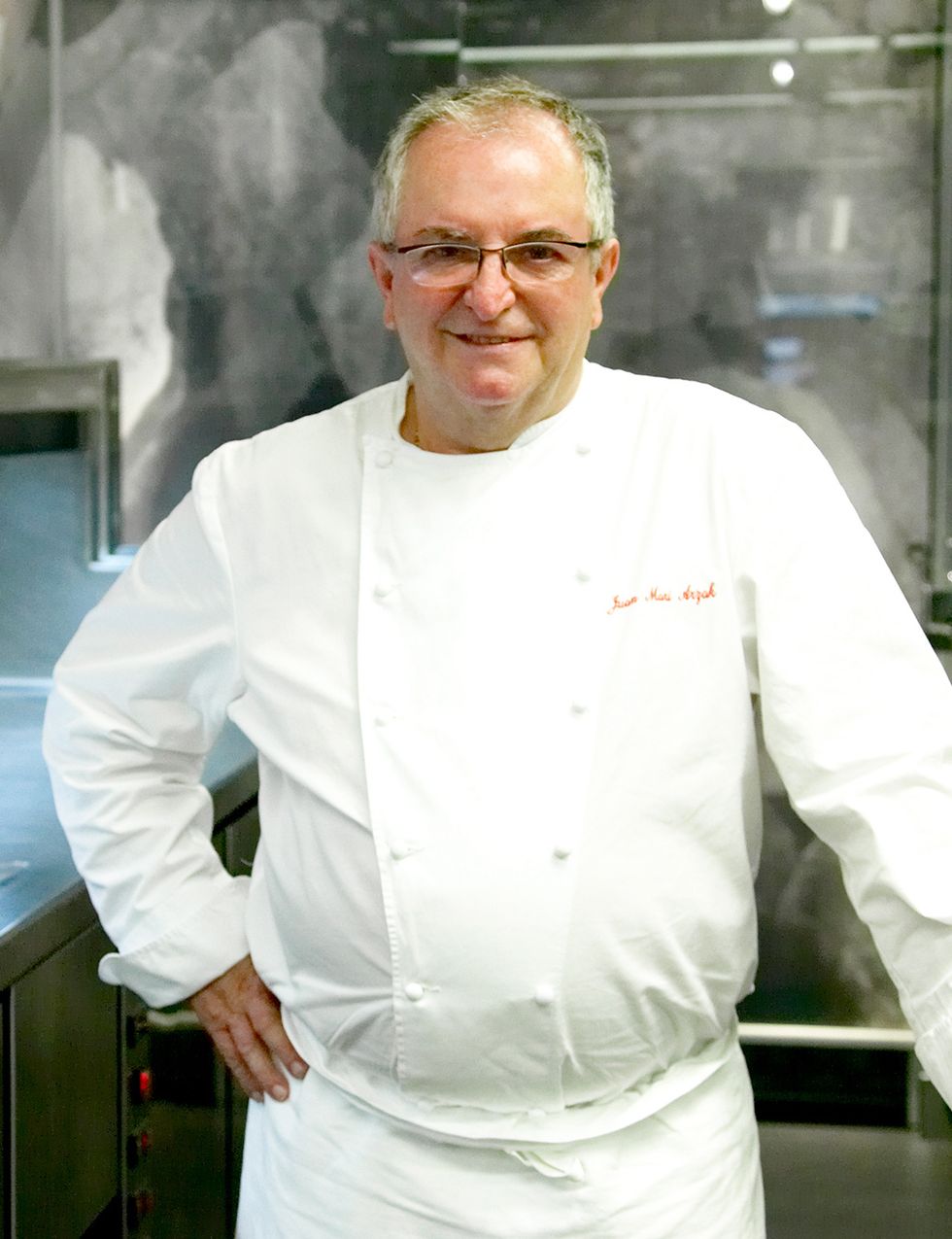 <p><strong>Chef de Arzak (tres estrellas Michelin).</strong></p><p>&quot;Mi tortilla favorita es la que hacen en el <strong>bar Resaca</strong> de <strong>Donosti.</strong> Porque está muy jugosa y poco hecha&quot;.</p><p>
<i>Bar Resaca</i><br />
<i>Paseo de Miraconcha, 24</i><br /><i>San Sebastián</i></p>