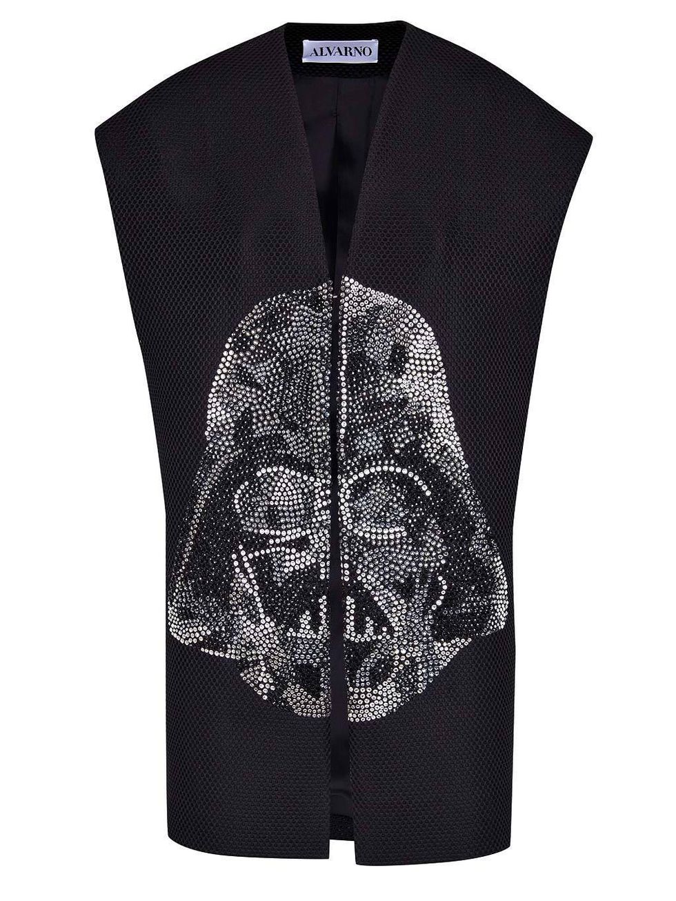 <p>El malvado Darth Vader luce su cara más amable sobre este chaleco de neopreno, realizado en 3D con cristales. Es la propuesta de Alvarno para vestir como un auténtico Jedi. <a href="http://alvarno.com/" title="www.alvarno.com" target="_blank"><i>www.alvarno.com</i></a></p>