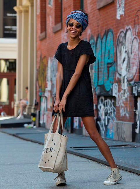 Como combinar un vestido negro en verano Como combinar un vestido negro en verano