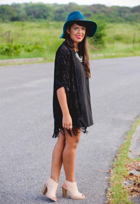 Como combinar un vestido negro en verano Como combinar un vestido negro en verano