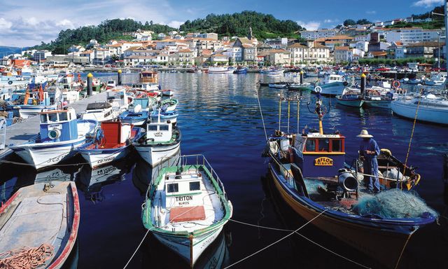 Puerto de esta localidad de las Rías Bajas de Galicia.