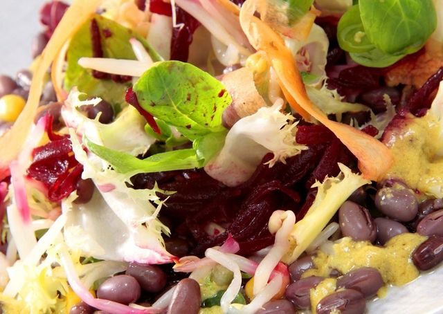 Food, Salad, Ingredient, Vegetable, Cuisine, Leaf vegetable, Produce, Garden salad, Dish, Fast food, 