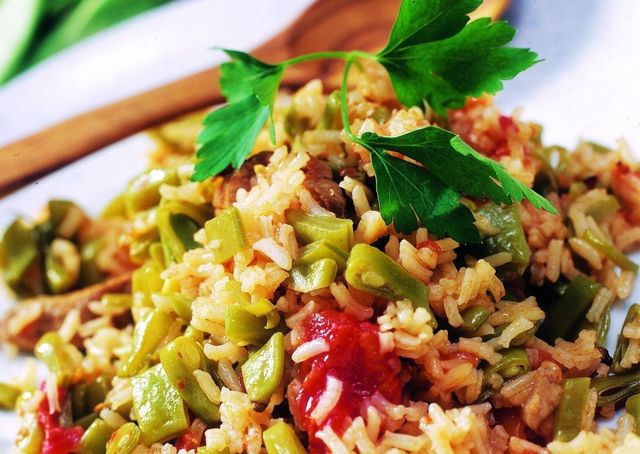 Food, Leaf, Rice, Cuisine, Recipe, Ingredient, Dish, Spiced rice, Fried rice, Staple food, 