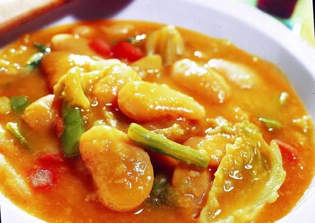 Food, Dish, Ingredient, Stew, Curry, Cuisine, Soup, Recipe, Red curry, Seafood, 