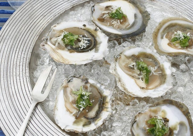 Food, Bivalve, Ingredient, Oyster, Cuisine, Seafood, Recipe, Shellfish, Lemon, Dish, 