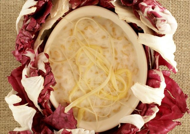 Food, Ingredient, Produce, Vegetable, Red onion, Recipe, Staple food, Culinary art, Swiss food, Natural foods, 
