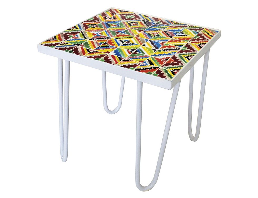 <p>Coffee table de cerámica Mosaique,  de la col. Rock the Kasbah,  495 €, de Philippe Xerri. </p>