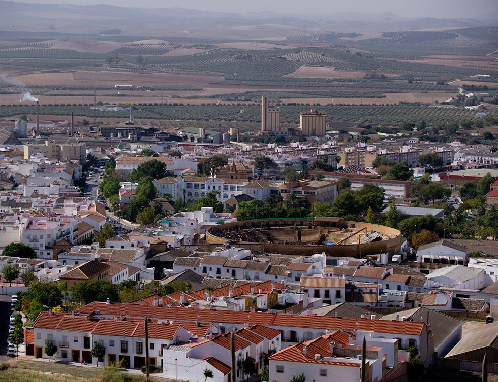 <p>La plaza de toros de la ciudad andaluza de Osuna acogió el rodaje de las escenas de las luchas de gladiadores de la serie.</p>