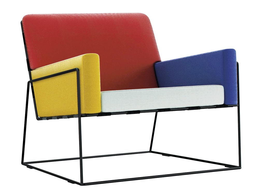 <p>Fascinados con las lineas de <i>Charles Chair</i> y sus colores primarios. un homenaje que rinde Marcel Wanders a su compatriotra Piet Mondrian y al movimiento <i>STIJL</i>, que adoramos. Edita Moooi.<a href="/edicion/gallery/730560/(offset)/%20moooi.com" target="_blank"> moooi.com</a></p>