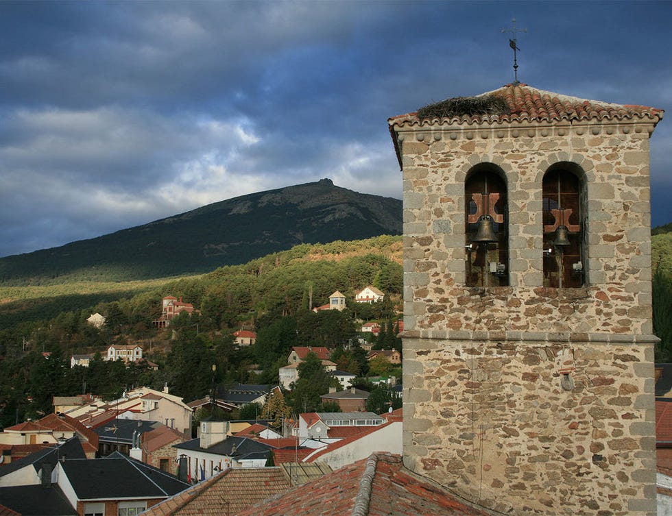 pueblos bonitos cerca de madrid miraflores de la sierra