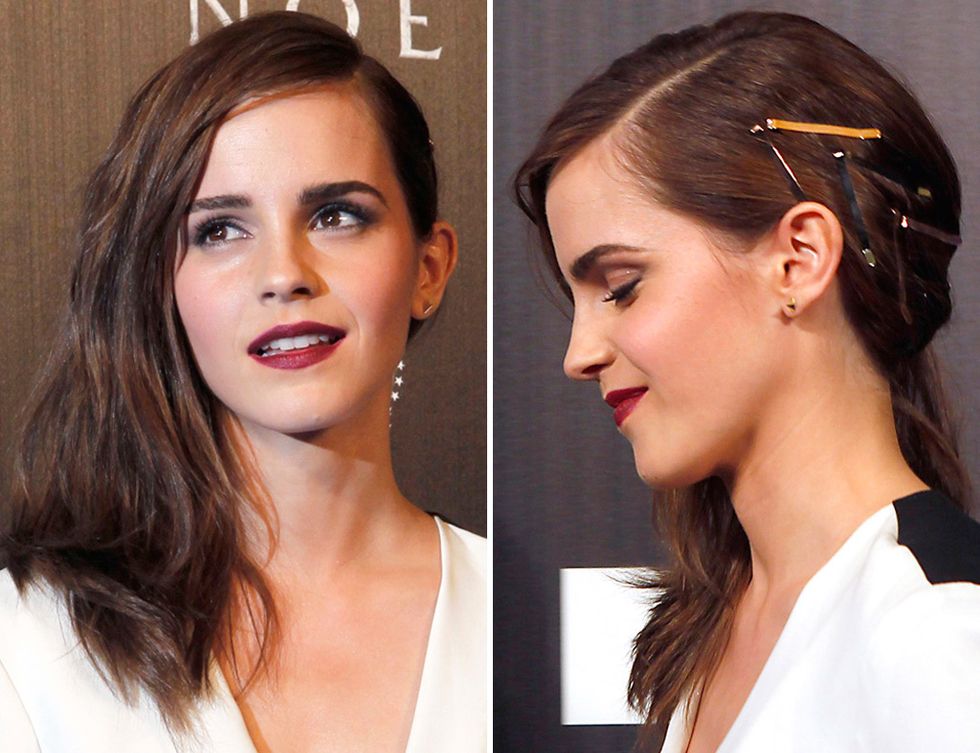 <p><strong>Emma Watson</strong> prefiere recurrir a las horquillas, utilizadas a modo decorativo. Perfecto con su maquillaje 'vamp'. </p>