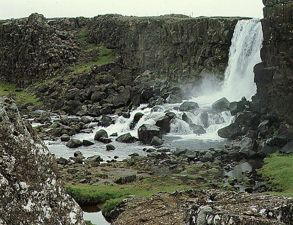 <p>Este mes ha comenzado el rodaje de la cuarta temporada en nuevas localizaciones de Islandia como el Parque Nacional de Thingvellir, al sur de la isla.</p>
