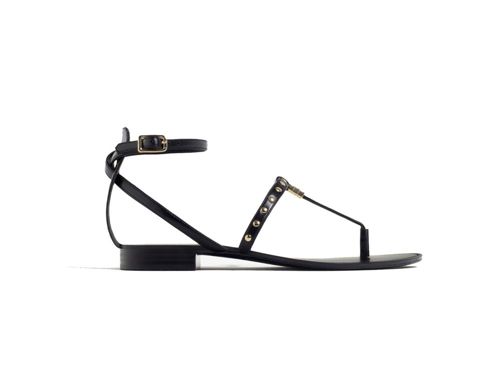 <p>Sandalias negras de Zara (19,95 €).</p>