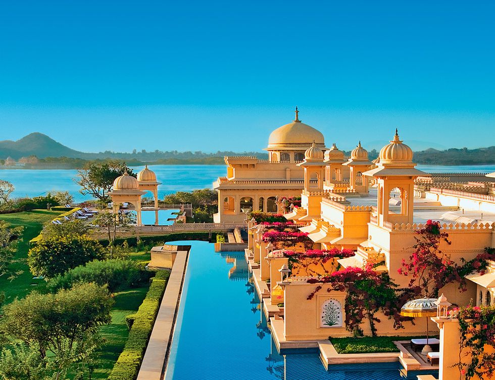 <p>Las habitaciones de este hotel, situado en la ciudad india de Udaipur, tienen acceso directo a una piscina privada que comunica con la principal. ¡De lujo!</p>