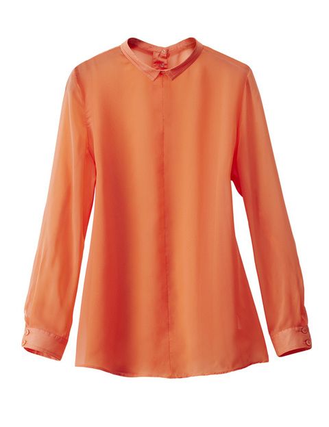 <p>Camisa de cuello mao en color mandarina de<strong> H&amp;M.</strong></p>