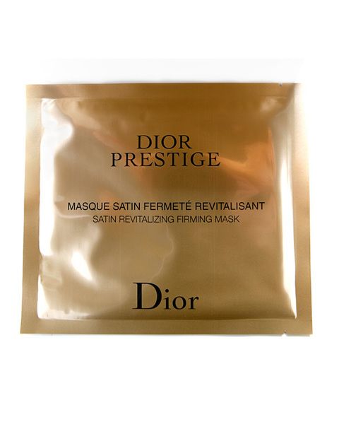 <p><strong>¿Te han invitado a una fiesta y necesitas un efecto <i>flash</i>?</strong> La mascarilla en monodosis <i><strong>Masque Satin Fermeté Revitalisant</strong></i>, <strong>de Dior Prestige es tu producto.</strong></p>