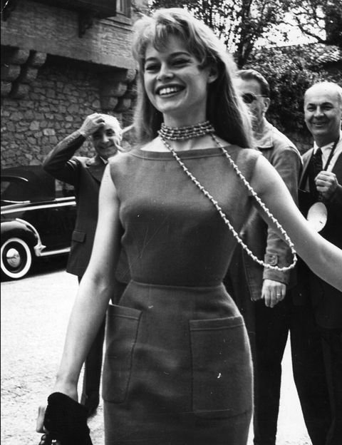 <p>En el año 1956, llegando al Festival de Cine de Cannes.</p>