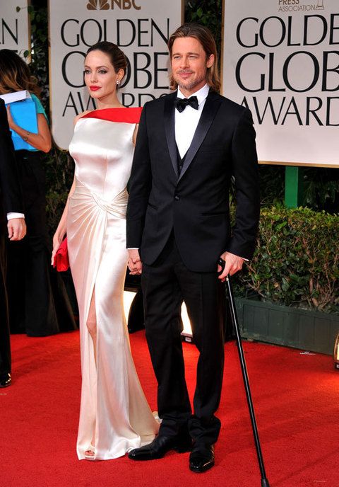<p><strong>Brad Pitt</strong>, aún con bastón tras un leve accidente de esquí, acudió a la gala con su inseparable Angelina Jolie.</p>