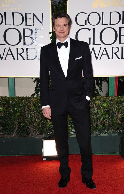 <p>El año pasado, <strong>Colin Firth</strong> fue uno de los grandes ganadores de 2011 con su premio al mejor actor por &quot;El discurso del rey&quot;. Este año, aunque sin nominación, posó así de elegante en la alfombra roja.</p>