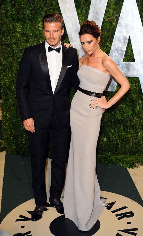 <p>La pareja formada por <strong>David y Victoria Beckham</strong> se lució tras los Oscar. Ella, elegantísima con un vestido de su propia colección.</p>