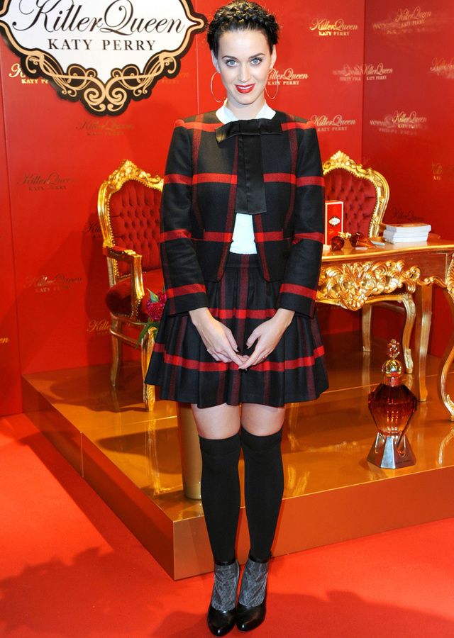 Diane Kruger confirma cuál es el look para invitadas que quieren llevar  minifalda