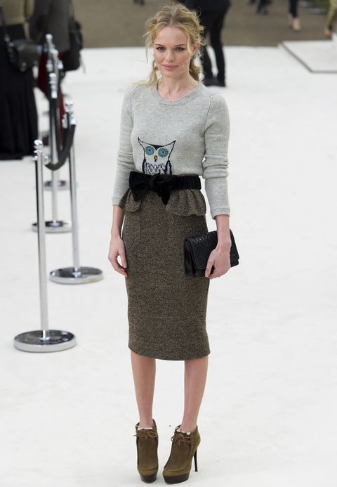 <p>Es un clásico en cuanto a elegancia se refiere. La falda lápiz ha vuelto y <strong>Kate Bosworth</strong> ya la luce en este look de<strong>&nbsp;Burberry Prorsum</strong>.</p>