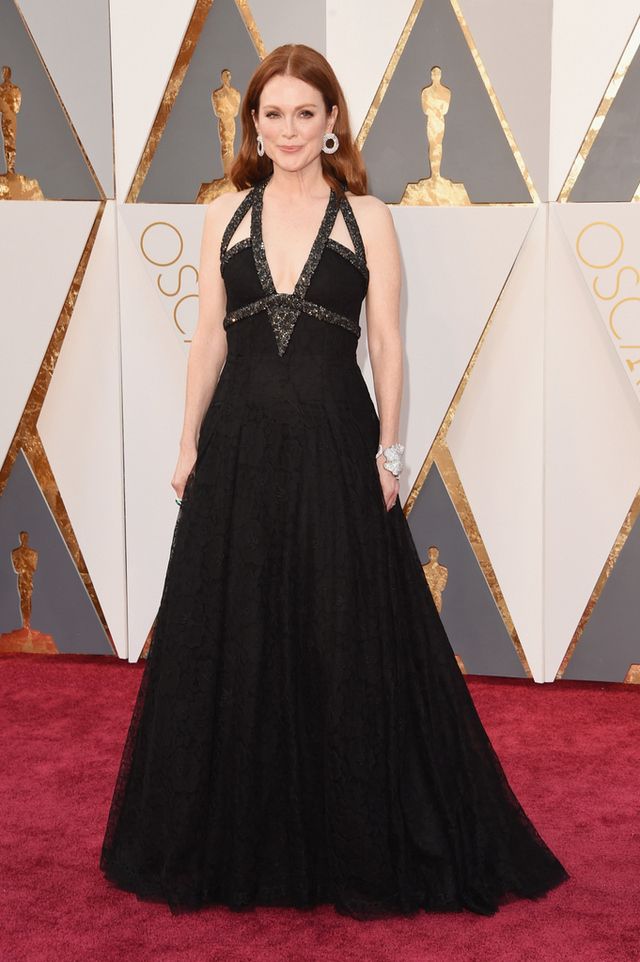 <p>No podía faltar entre las mejores. De negro y muy elegante de <strong>Chanel</strong>,<strong>&nbsp;</strong><strong>Julianne Moore</strong> no decepcionó.&nbsp;</p>