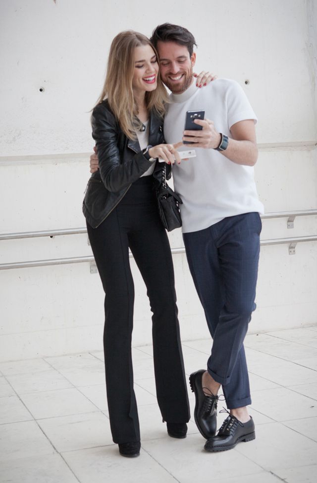 Mirian y Alberto con Samsung Galaxy A