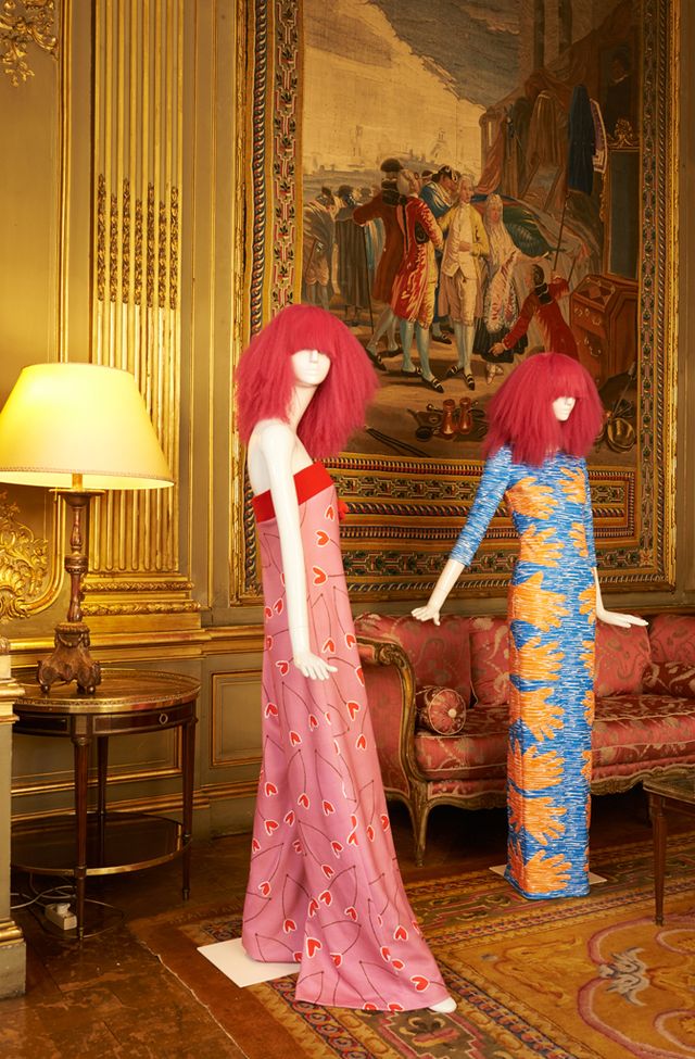 <p>Los diseños de Ágatha Ruiz de la Prada en la casa del embajador de España en París. </p>