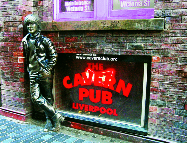 The Cavern Pub, en Liverpool, es mundialmente conocido porque justo aquí The Beatles iniciaron su carrera.