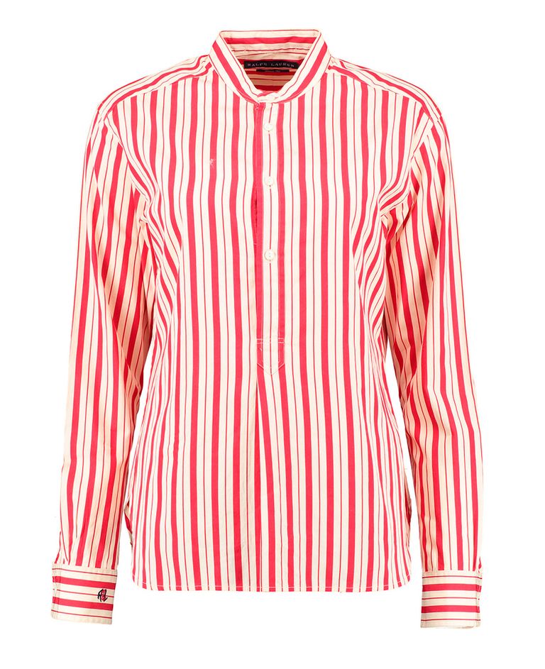 <p>Apostamos que llevará un vestido camisero o camisa de rayas rojas y blancas, como ésta de <strong>Ralph Lauren (48 €) de venta en&nbsp;Tk Maxx.&nbsp;</strong></p>