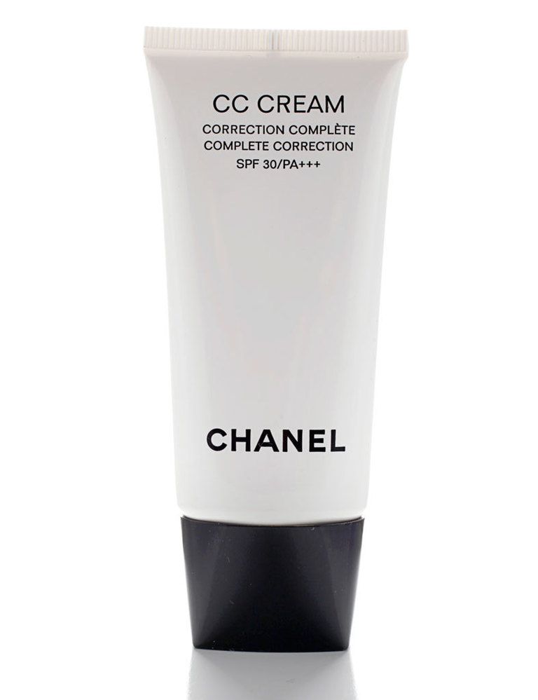<p>CC Cream de <strong>Chanel</strong> con 'SPF' 30 (41€).</p>