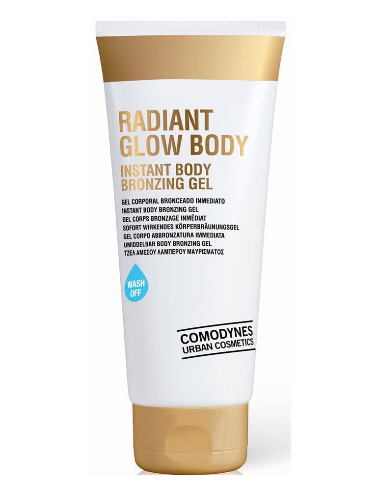 <p>'Radiant Glow Body', gel corporal de bronceado inmediato con agentes hidratantes. Se elimina con agua. De <strong>Comodynes</strong> (18 €).</p>